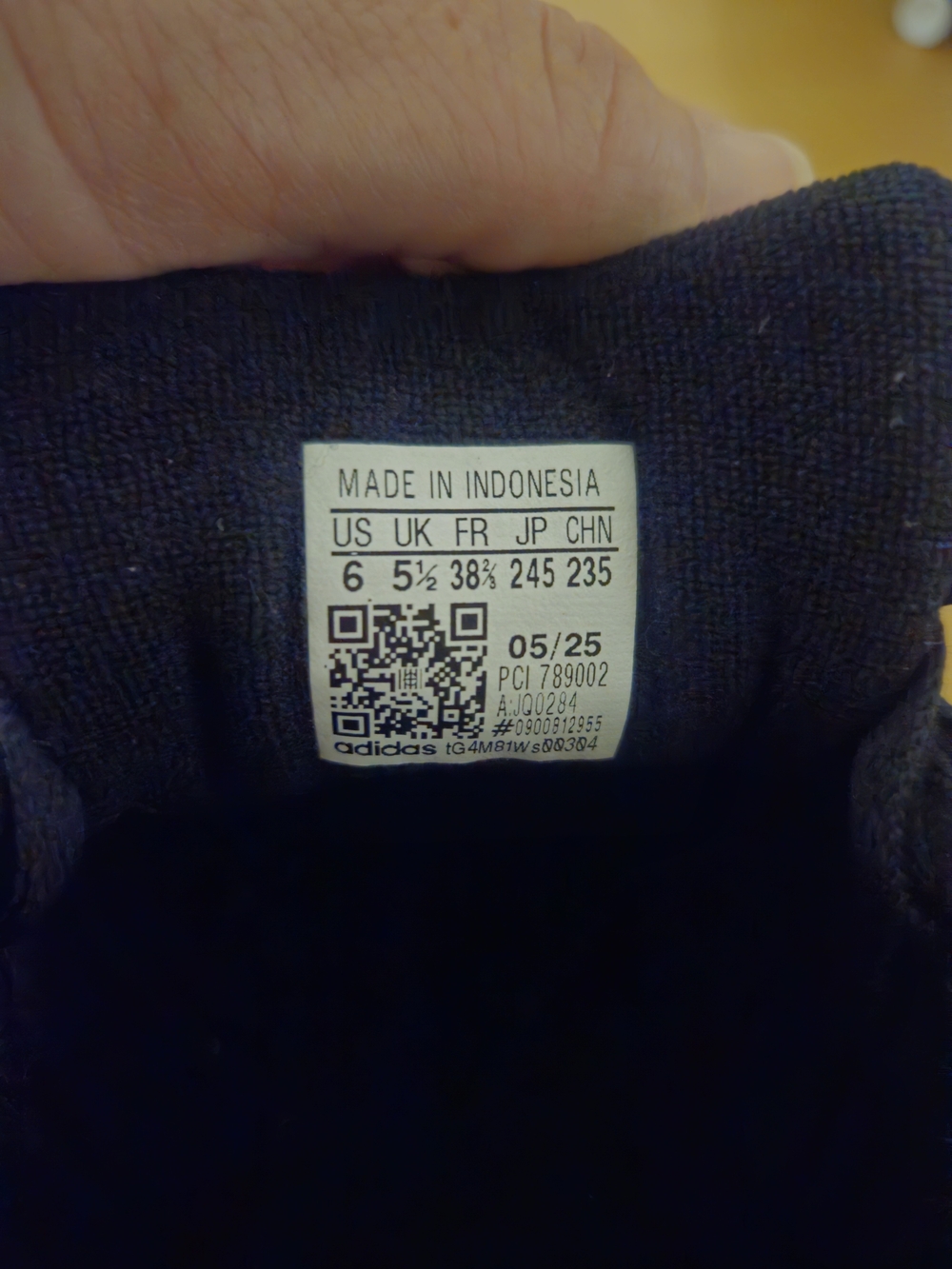 Adidas women Black & Pink Casual Sneakers Like New! - Picture 5 of 6